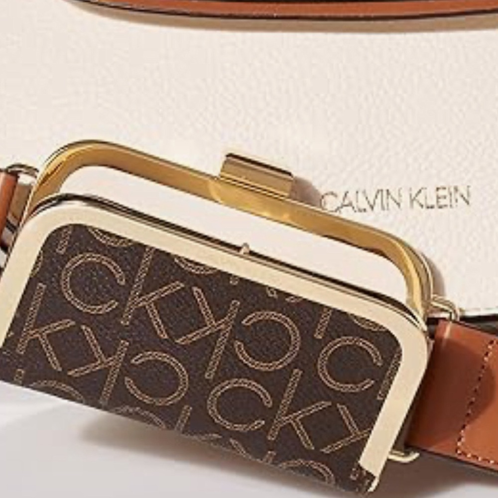 Calvin Klein Bag Bella Novelty Crossbody Leather Cherub White AUTHENTIC NWT - Picture 7 of 14